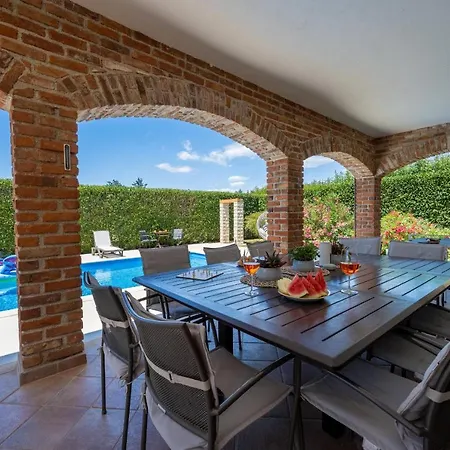 别墅 Amani Butkovići